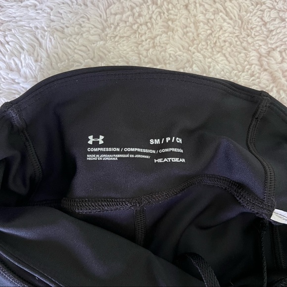 NWOT Under Armour Leggings - Picture 6 of 6